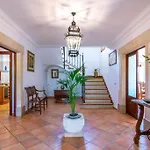 Villa Sanchez