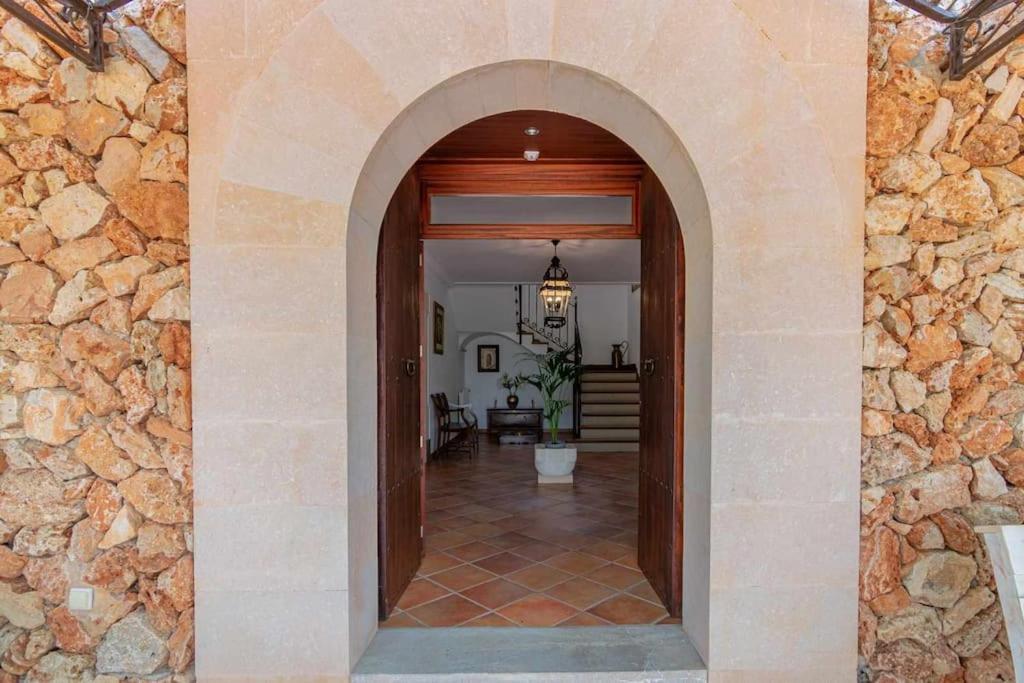 Sanchez Villa