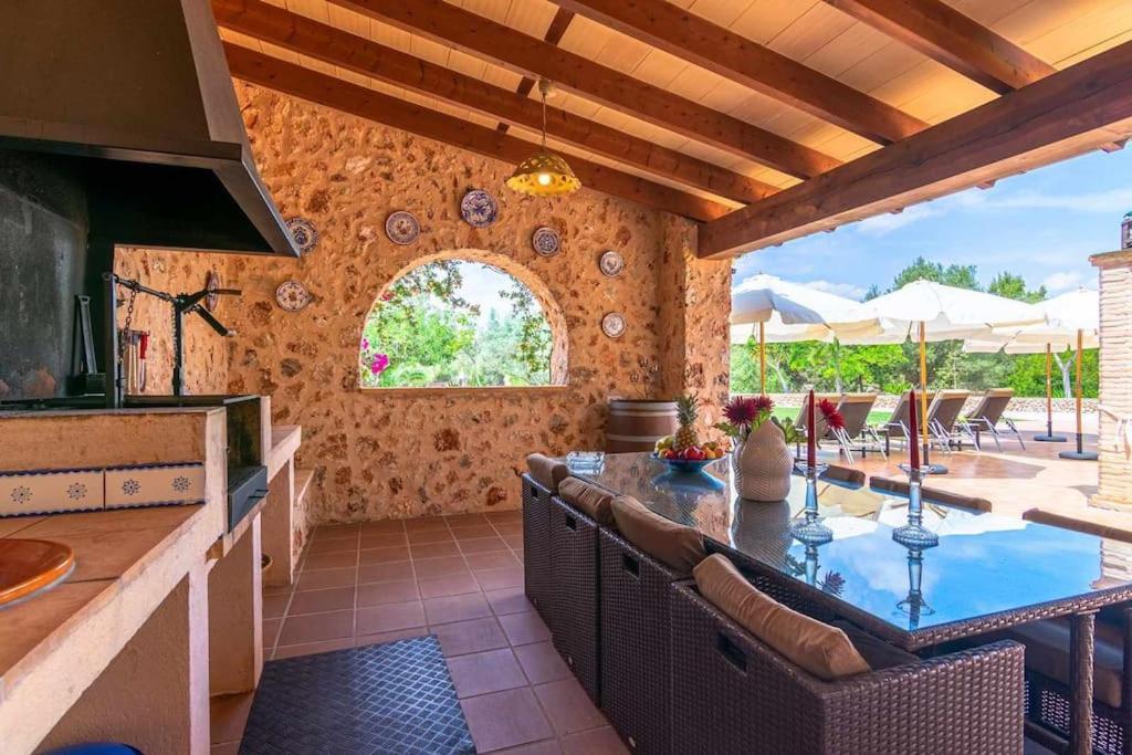 Sanchez Villa *